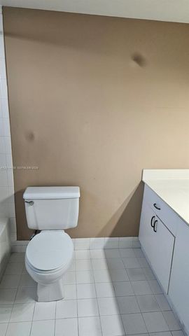 6801 Harding Ave 217, Miami Beach, FL 33141