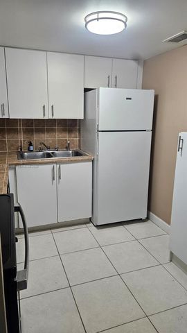6801 Harding Ave 217, Miami Beach, FL 33141