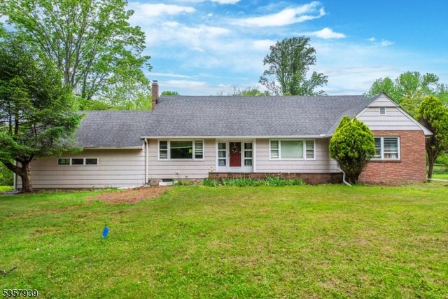 108 Midwood Way, Woodbridge Twp., NJ 07067