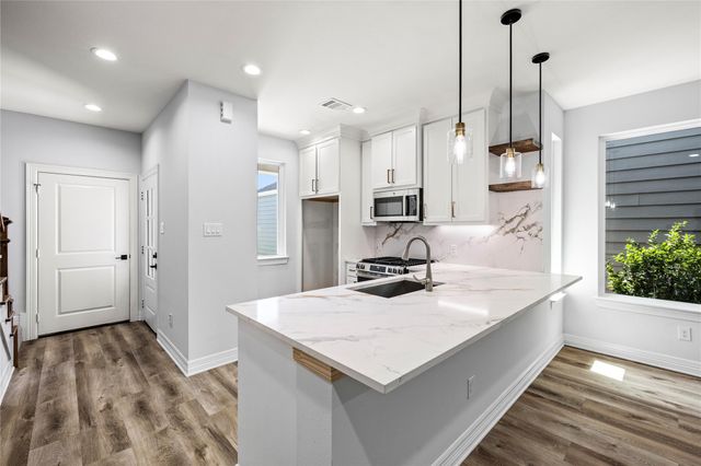 115 Capetown, Montgomery, TX 77356