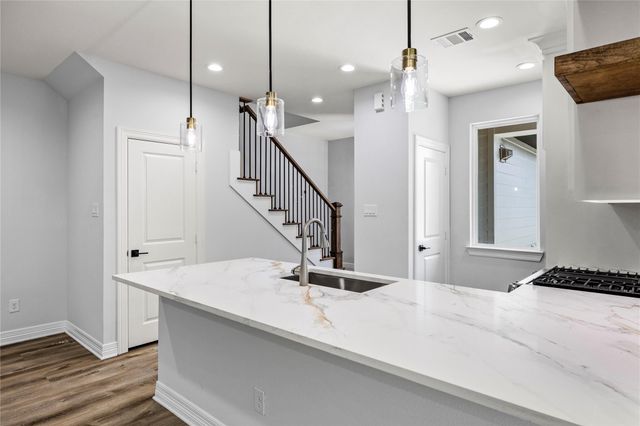 115 Capetown, Montgomery, TX 77356