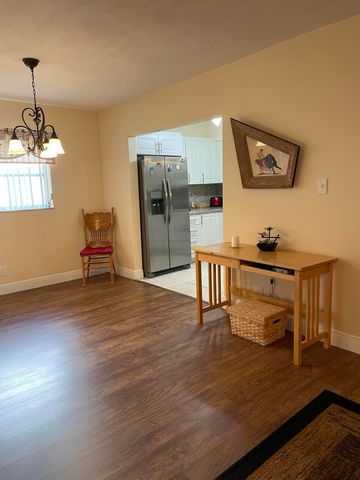 6703 NW 73rd Street, Tamarac, FL 33321