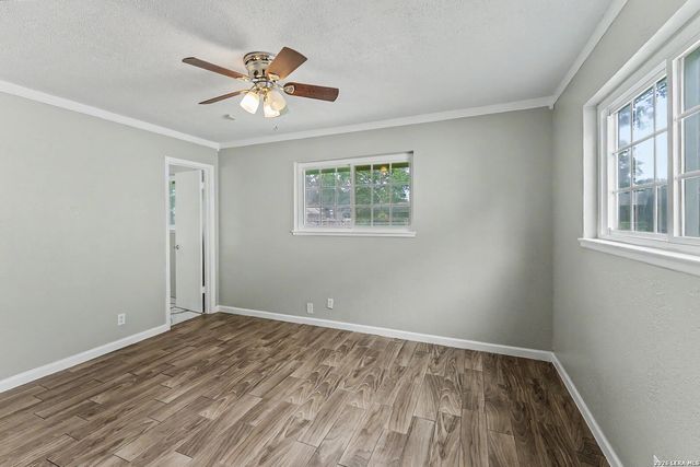 5055 Galahad, San Antonio, TX 78218
