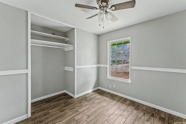 5055 Galahad, San Antonio, TX 78218