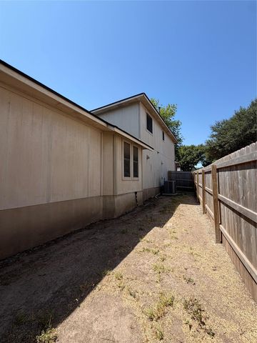 21423 Grand National Ave, Pflugerville, TX 78660