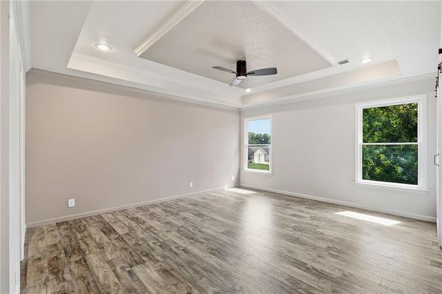 400 Sagamore Road, Excelsior Springs, MO 64024