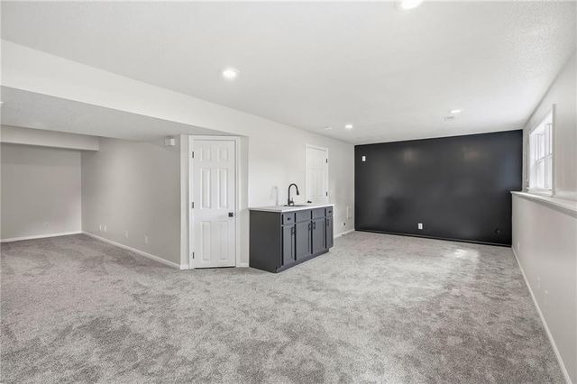 400 Sagamore Road, Excelsior Springs, MO 64024