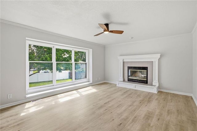 400 Sagamore Road, Excelsior Springs, MO 64024