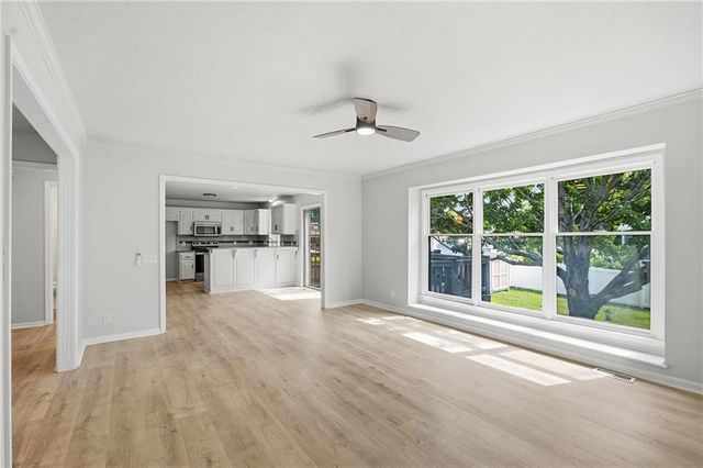 400 Sagamore Road, Excelsior Springs, MO 64024