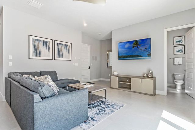 7770 SANDY RIDGE DRIVE 112, Reunion, FL 34747