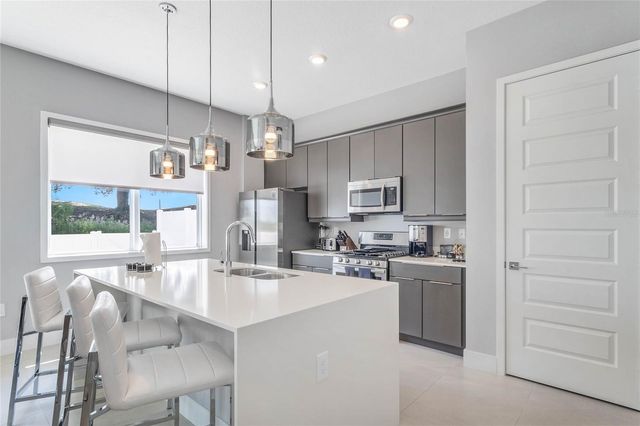 7770 SANDY RIDGE DRIVE 112, Reunion, FL 34747