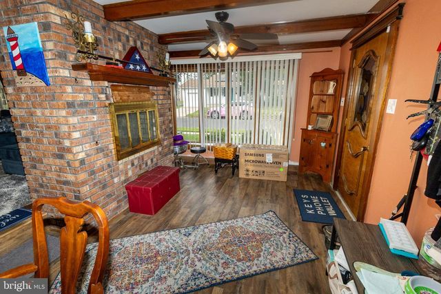 301 LINCOLN AVE, Paulsboro, NJ 08066