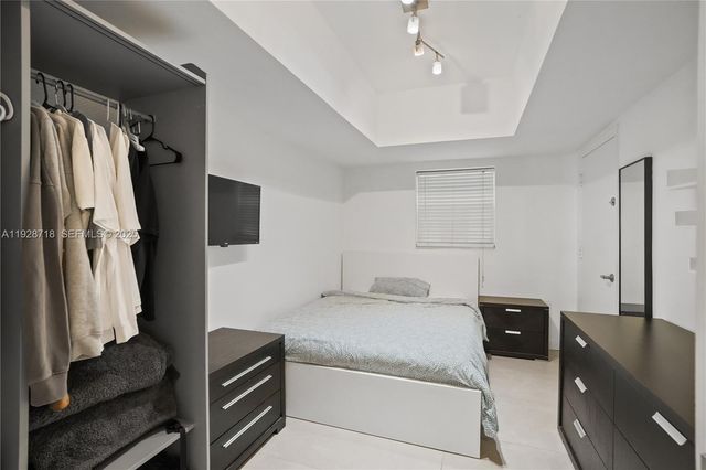 940 7th St 940B, Miami Beach, FL 33139