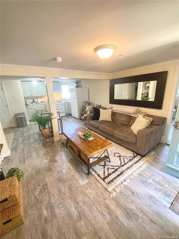 102 Troy Avenue, East Atlantic Beach, NY 11561