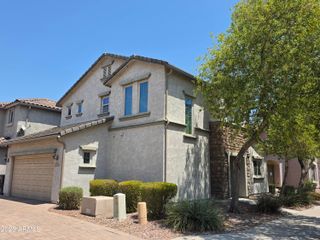 2170 W SCULLY Drive, Phoenix, AZ 85023