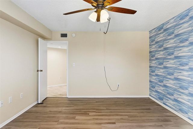 925 N HALIFAX AVENUE 103, Daytona Beach, FL 32118