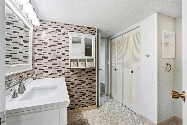 925 N HALIFAX AVENUE 103, Daytona Beach, FL 32118