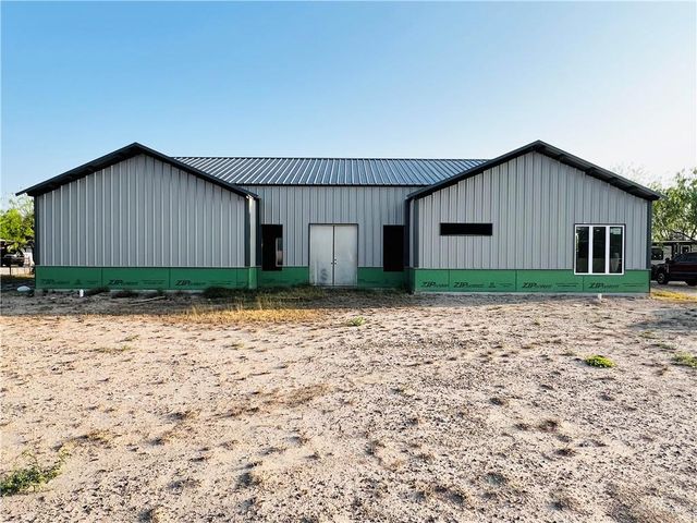 527 E 2nd Street, Sullivan City, TX 78595