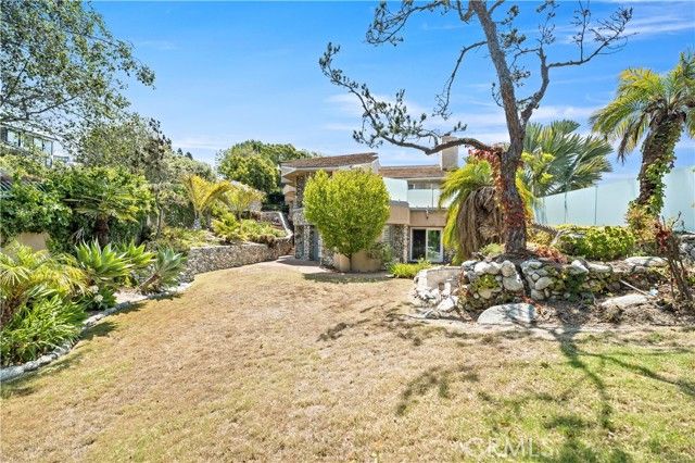 24 Narbonne, Newport Beach, CA 92660