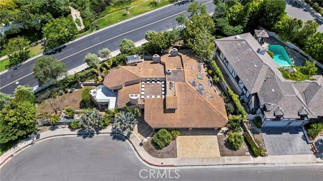 24 Narbonne, Newport Beach, CA 92660