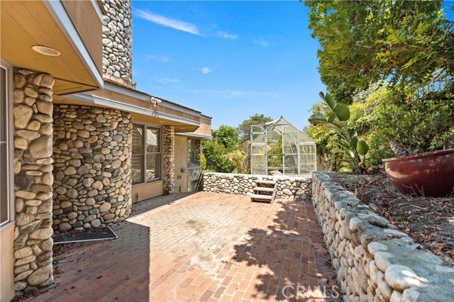 24 Narbonne, Newport Beach, CA 92660