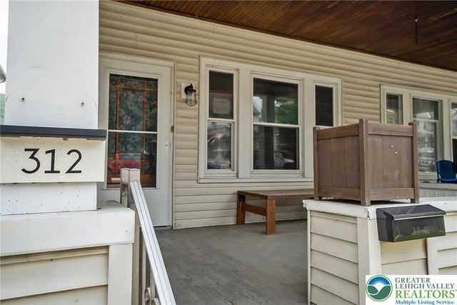 312 Columbia Avenue, Palmerton Boro, PA 18071
