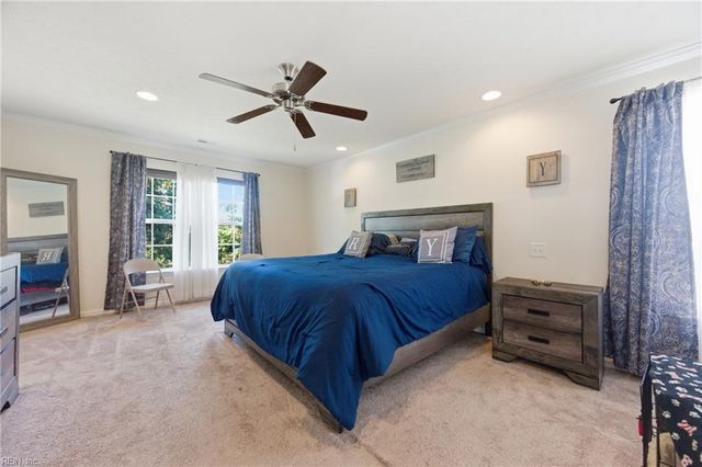 5 Mary Ann DR, Hampton, VA 23666
