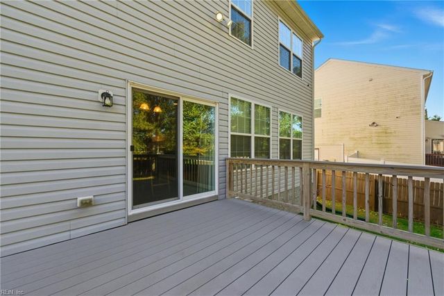 5 Mary Ann DR, Hampton, VA 23666