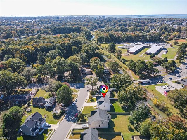 5 Mary Ann DR, Hampton, VA 23666