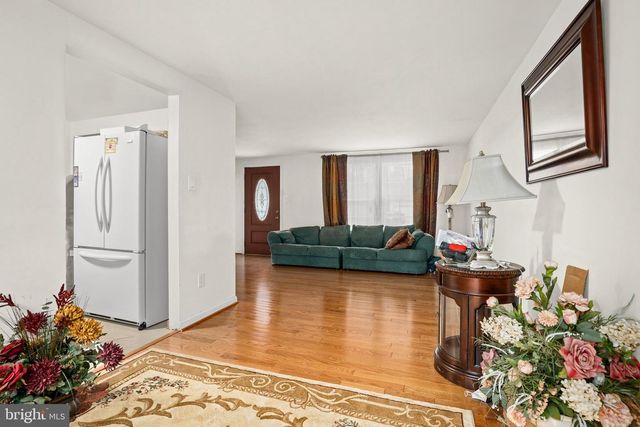 3508 WAYNESWOOD RD, Fort Washington, MD 20744