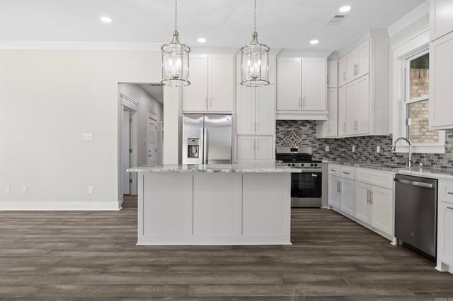 14 Libra Lane, Ward, AR 72176