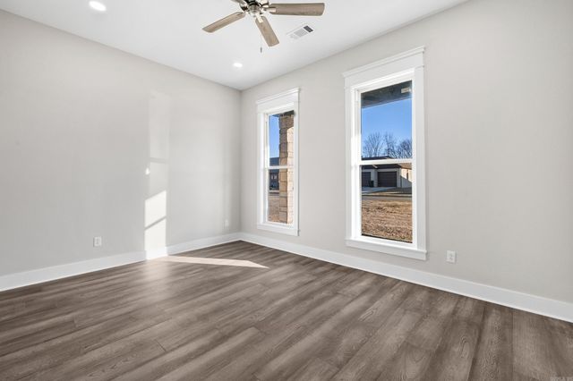 14 Libra Lane, Ward, AR 72176