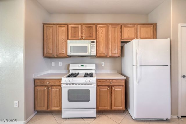 2504 Ashen Light Drive, Henderson, NV 89044