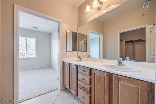 2504 Ashen Light Drive, Henderson, NV 89044