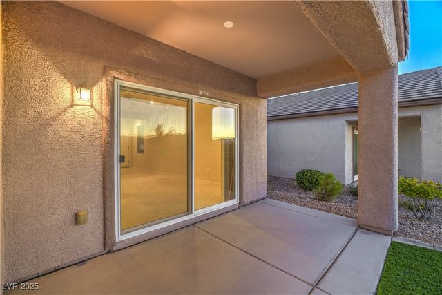 2504 Ashen Light Drive, Henderson, NV 89044