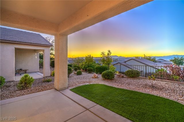 2504 Ashen Light Drive, Henderson, NV 89044