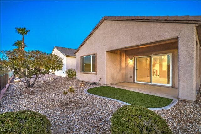 2504 Ashen Light Drive, Henderson, NV 89044