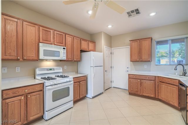 2504 Ashen Light Drive, Henderson, NV 89044