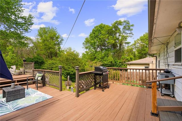 7234 Ridge Avenue, Kansas City, KS 66111
