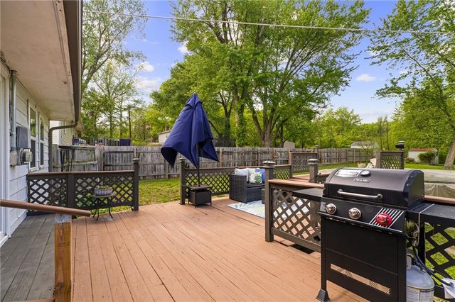 7234 Ridge Avenue, Kansas City, KS 66111