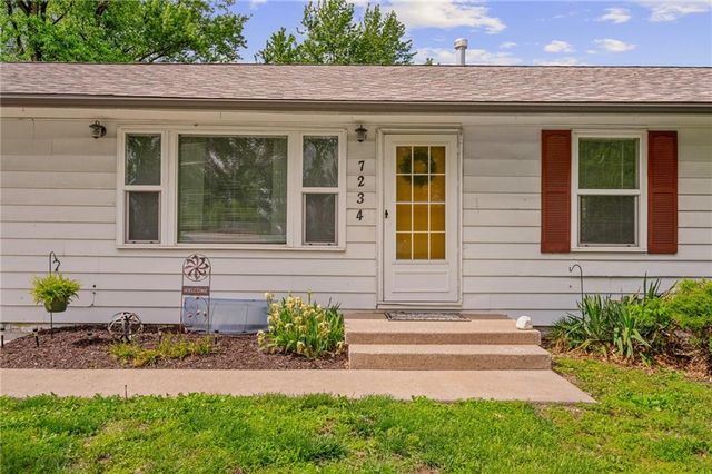 7234 Ridge Avenue, Kansas City, KS 66111
