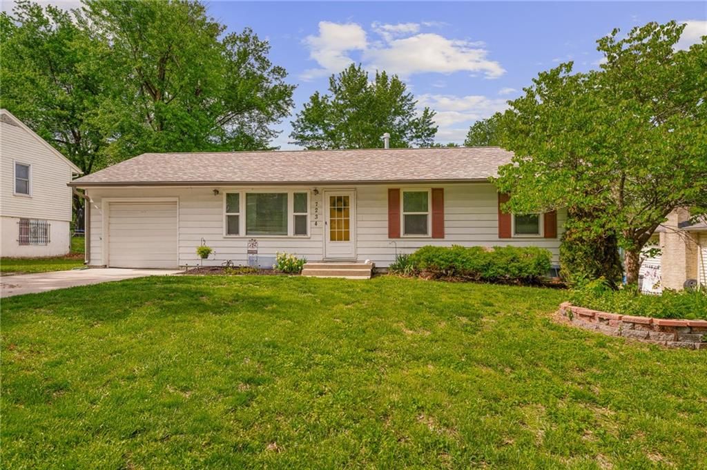 7234 Ridge Avenue, Kansas City, KS 66111