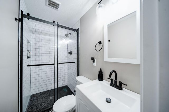 7181 Fenwick Street NW, Pickerington, OH 43147