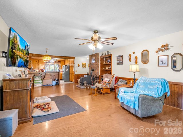 202 Sunset Memorial Road, Forest City, NC 28043