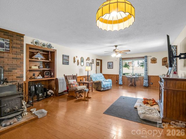 202 Sunset Memorial Road, Forest City, NC 28043