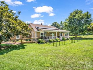 202 Sunset Memorial Road, Forest City, NC 28043