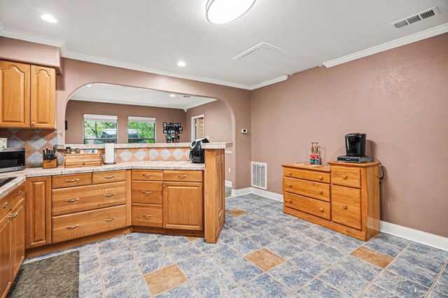 5104 Avenue R, Santa Fe, TX 77510