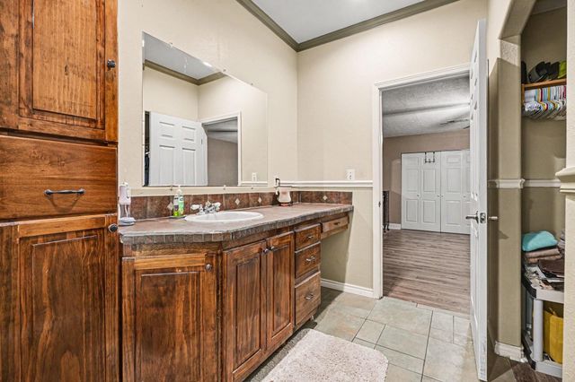 5104 Avenue R, Santa Fe, TX 77510