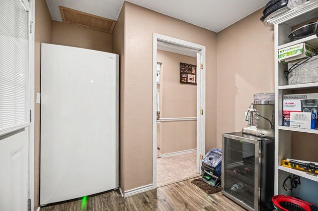 5104 Avenue R, Santa Fe, TX 77510