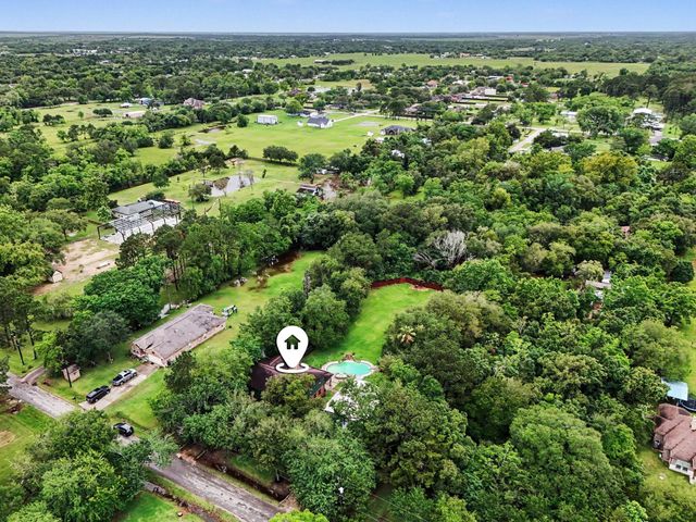 5104 Avenue R, Santa Fe, TX 77510